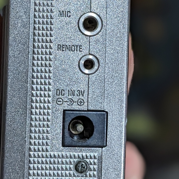 Panasonic RQ-355 Portable Cassette Tape Player Voice Activated System - Picture 2 of 5